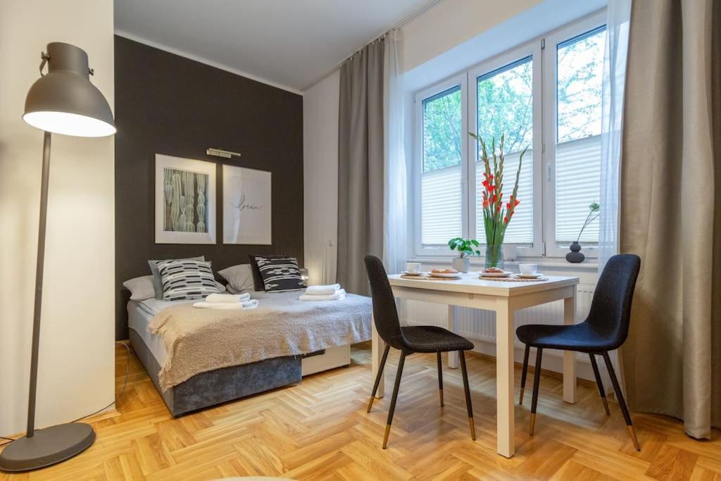 May A Studio Krakau Buitenkant foto