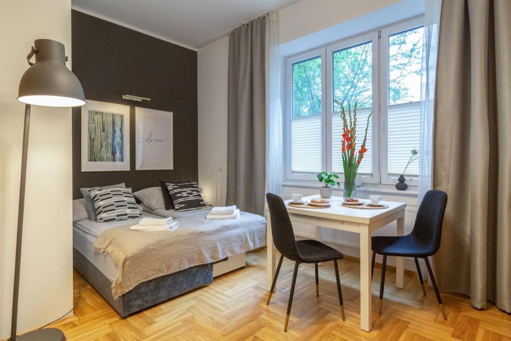 May A Studio Krakau Buitenkant foto